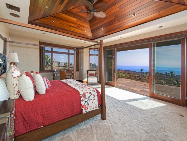 Luxury Five Bedroom Rental with Private Pool Sleeps 10