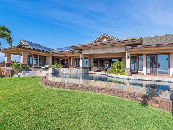Luxury Five Bedroom Rental with Private Pool Sleeps 10