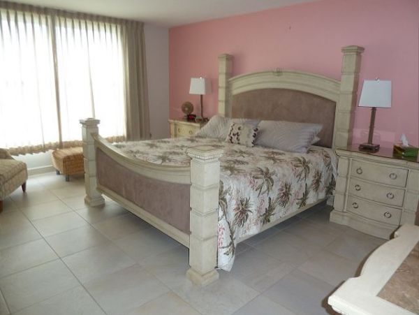 Updated Siesta Key Two Bedroom Condo with Full Gulf Views