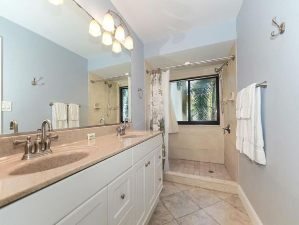 Three Bedroom Two Bathroom Second Floor Condo with Gulf View