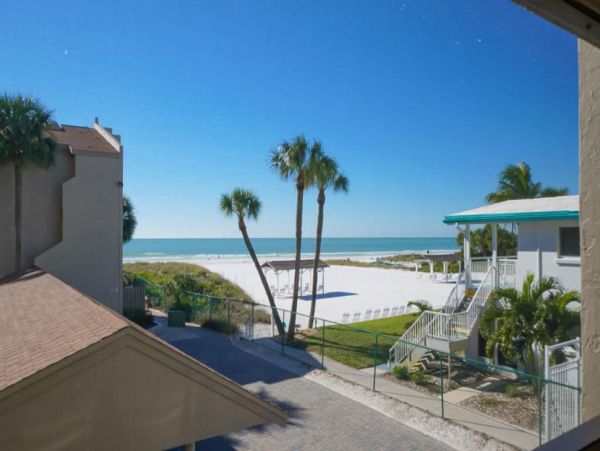 Three Bedroom Two Bathroom Second Floor Condo with Gulf View - additional view, photo 5