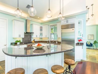 Breakfast Counter with Seating