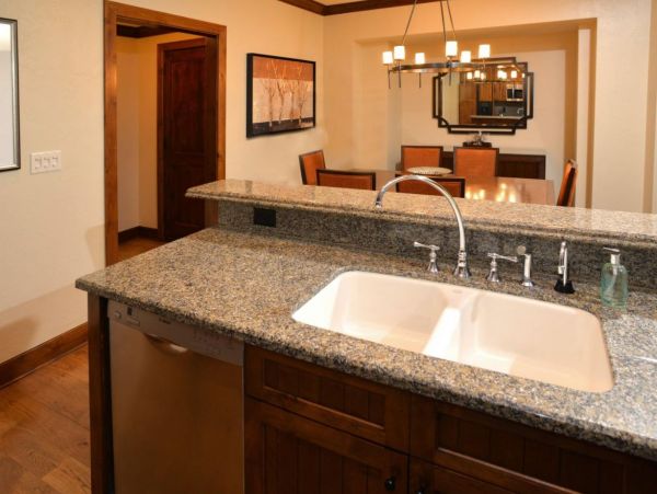 Luxury Ski In Ski Out Lionshead Vacation Rental Condo