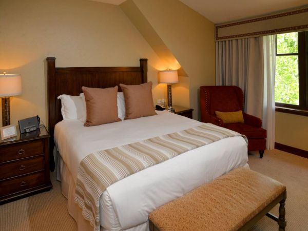 Luxury Ski In Ski Out Lionshead Vacation Rental Condo