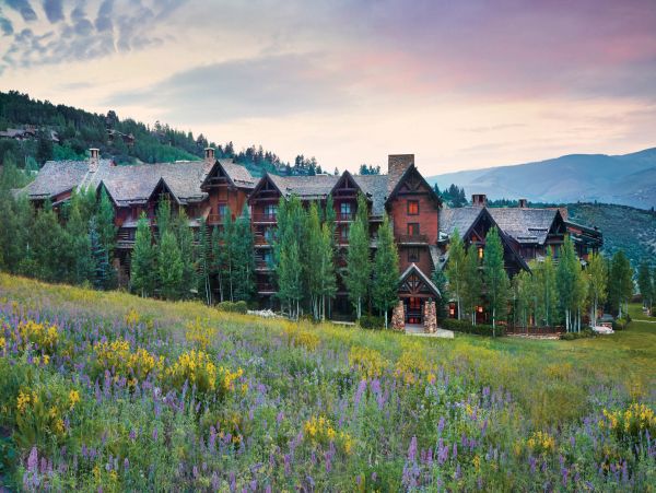 Luxury Ski In Ski Out Lionshead Vacation Rental Condo