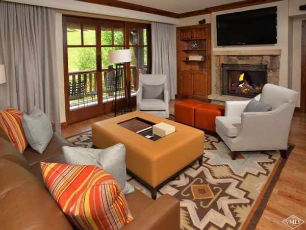 3 Bedroom Mountain Vacation Penthouse, Ski in Ski Out