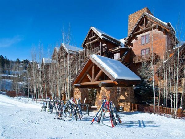 3 Bedroom Mountain Vacation Penthouse, Ski in Ski Out