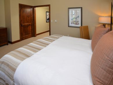 Beaver Creek Bachelor Gulch Condo 896785