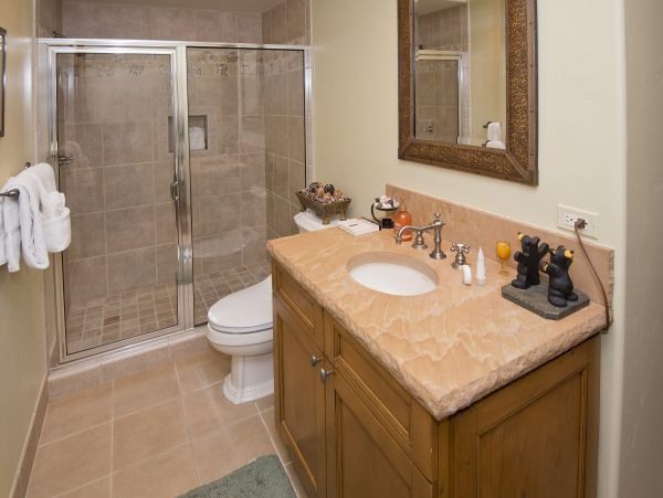 Three Bedroom Plus Den in Bachelor Gulch