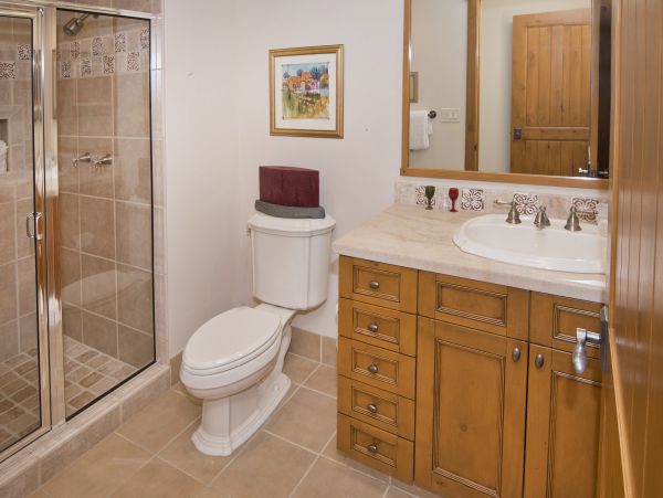 Three Bedroom Plus Den in Bachelor Gulch
