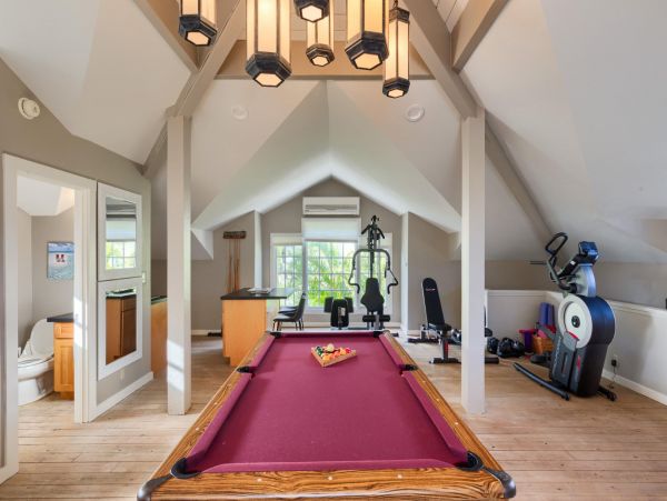 Luxury Private Six Bedroom Vacation Rental Villa
