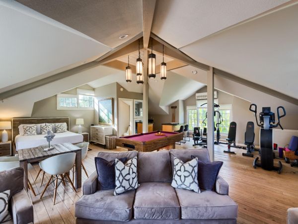Luxury Private Six Bedroom Vacation Rental Villa