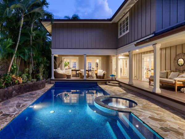 Luxury Private Six Bedroom Vacation Rental Villa