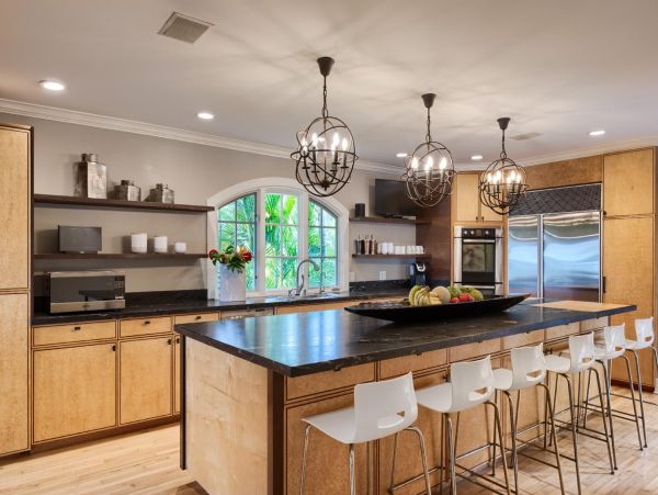 Luxury Private Six Bedroom Vacation Rental Villa