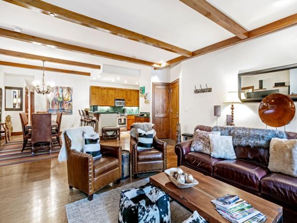 Enjoy Access to the Ritz Carlton Spa - 3 Bedroom Condo