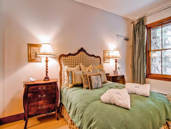 Enjoy Access to the Ritz Carlton Spa - 3 Bedroom Condo