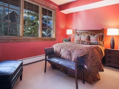 Bachelor Gulch Ski n Ski Out Vacation Condo