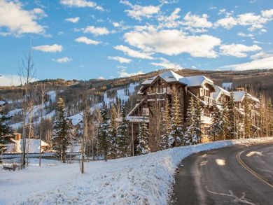 Bachelor Gulch Ski n Ski Out Vacation Condo