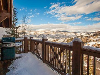 Bachelor Gulch Ski n Ski Out Vacation Condo