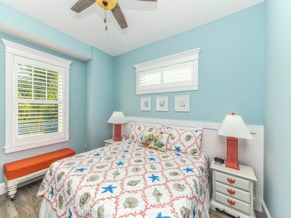 Great Anna Maria Family Rental Short Walk to Beach Private Pool