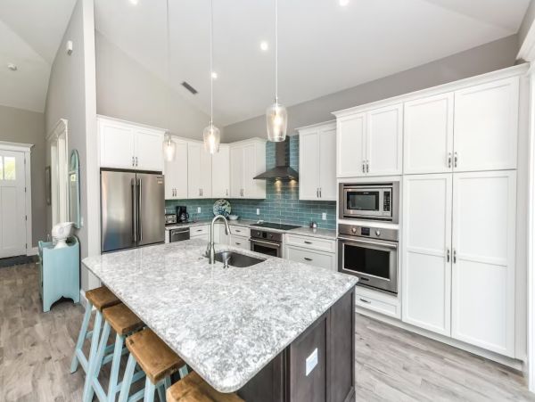 Great Anna Maria Family Rental Short Walk to Beach Private Pool