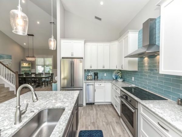 Great Anna Maria Family Rental Short Walk to Beach Private Pool