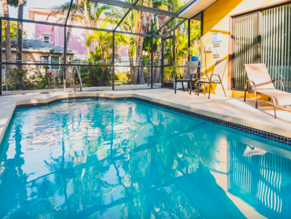 Anna Maria 2 Bedroom Vacation Rental Home with Heated Pool Steps to Beach
