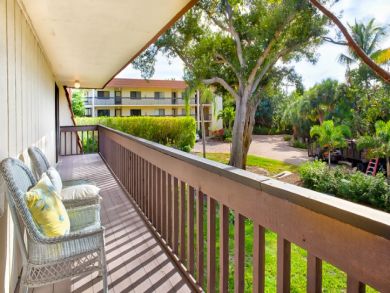 Large Three Bedroom Condo Sleeps Six with Communal Pool