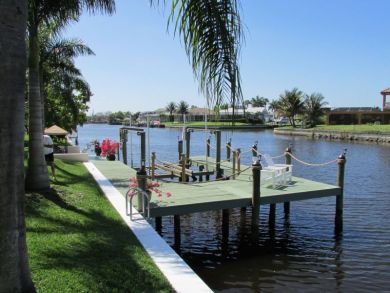 Cape Coral Home 896819