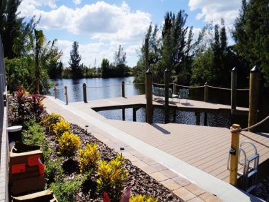 Cape Coral Home 896820