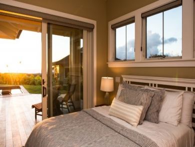 Queen Bed