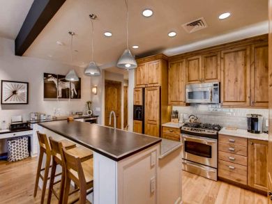 Ski In Ski Out Vacation Rental Sleeps 7 Guests