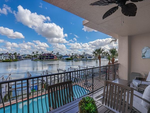 Three Bedroom Condo Sleeps 6 with Partial Gulf Views - additional view, photo 3