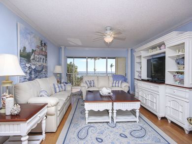 Spacious Living Area