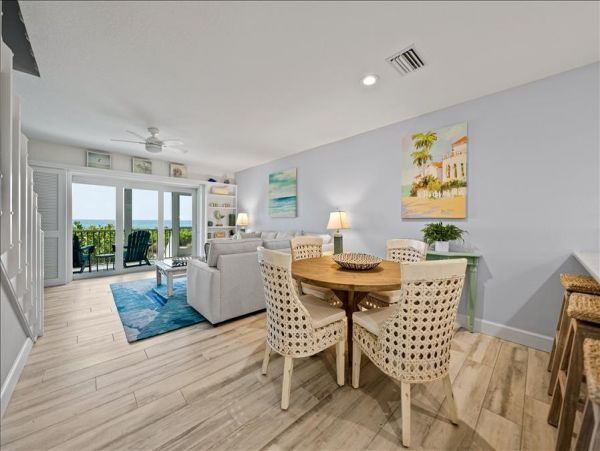 Beachfront Vacation Rental in Holmes Beach Gulf Views