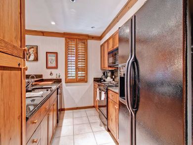Three Bedroom Ski Condo - Sleeps Ten  Guests