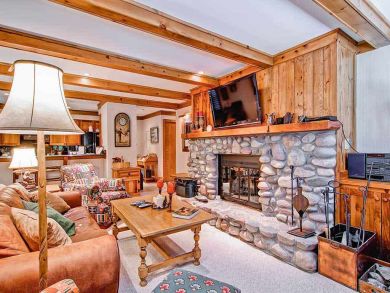 Three Bedroom Ski Condo - Sleeps Ten  Guests