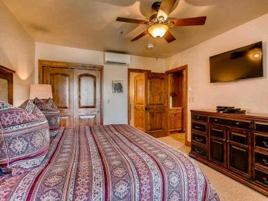 Second Floor Condo with Three Bedrooms and Great Ski Access
