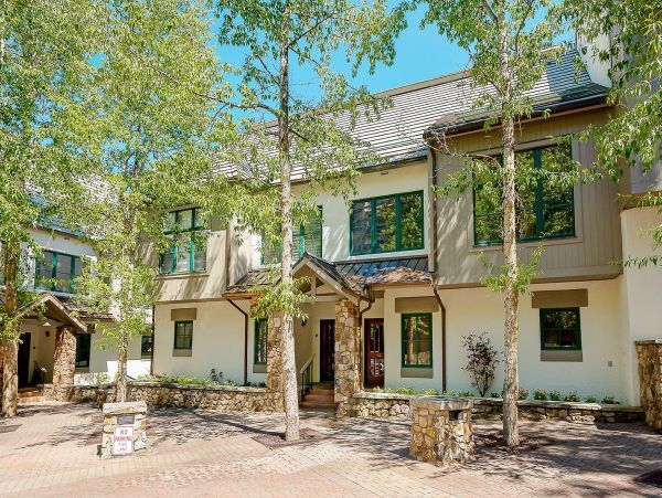 Beaver Creek Ski In Ski Out Town Home Sleeps 10 Great Views