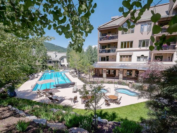 Beaver Creek Ski In Ski Out Town Home Sleeps 10 Great Views