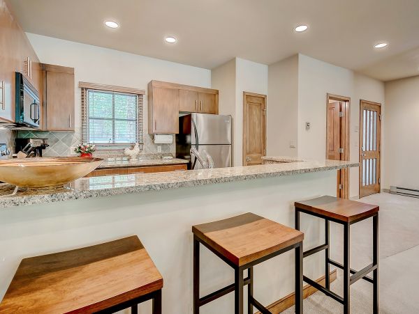 Beaver Creek Ski In Ski Out Town Home Sleeps 10 Great Views