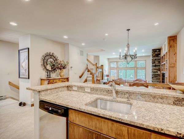 Beaver Creek Ski In Ski Out Town Home Sleeps 10 Great Views