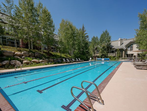 Beaver Creek Ski In Ski Out Town Home Sleeps 10 Great Views