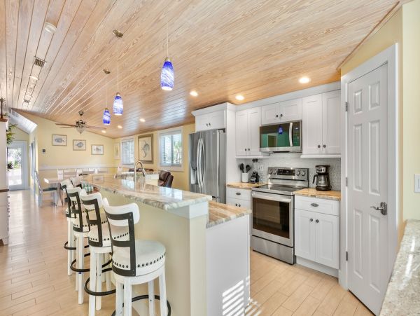 Anna Maria Island Vacation Rental - Bean Point Beach Family Getaway