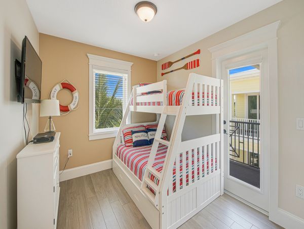 Bradenton Beach Large Group Vacation Rental 9BR Luxury Home