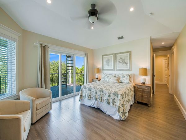 Bradenton Beach Large Group Vacation Rental 9BR Luxury Home