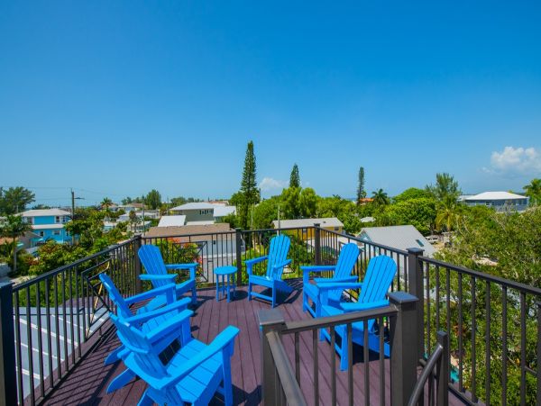 Bradenton Beach Large Group Vacation Rental 9BR Luxury Home
