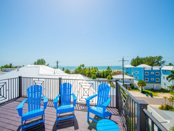 Bradenton Beach Large Group Vacation Rental 9BR Luxury Home