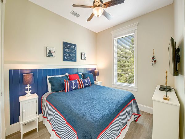 Bradenton Beach Large Group Vacation Rental 9BR Luxury Home