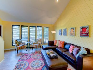 Siesta Key Value Vacation Rentals  Monthly Min 1 Block Beach